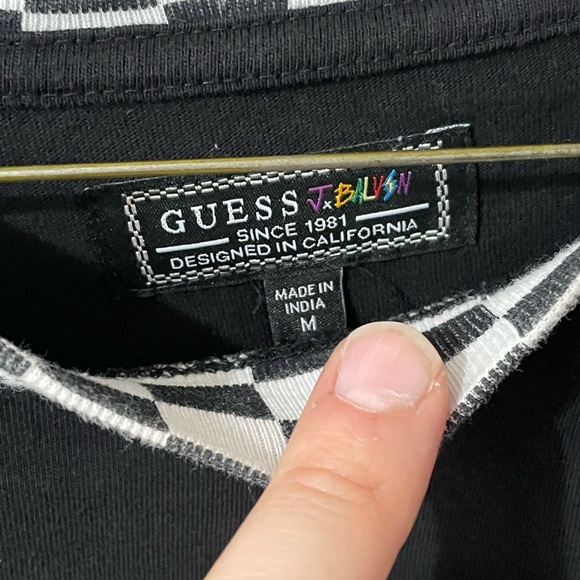 Guess x J. Balvin Checkered Look Over There Eyes Shirt Size Medium - Picture 3 of 5